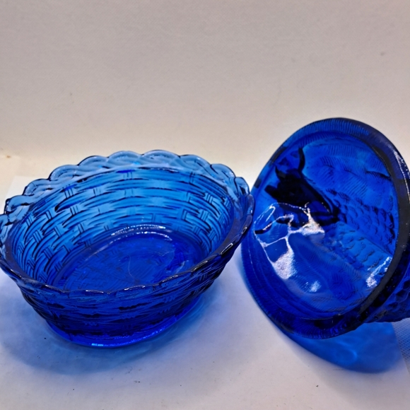 Cobalt Blue Depression Style Glass Nesting Chicken Hen Nest Candy Dish with Lid. - Picture 3 of 5